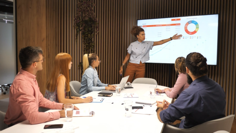 Frequência escolar registrada automaticamente